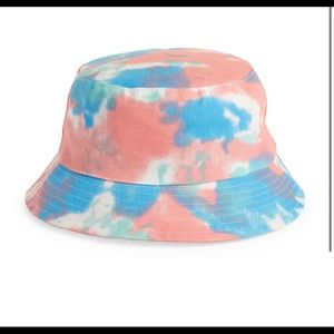Tie Dye Bucket Hat!